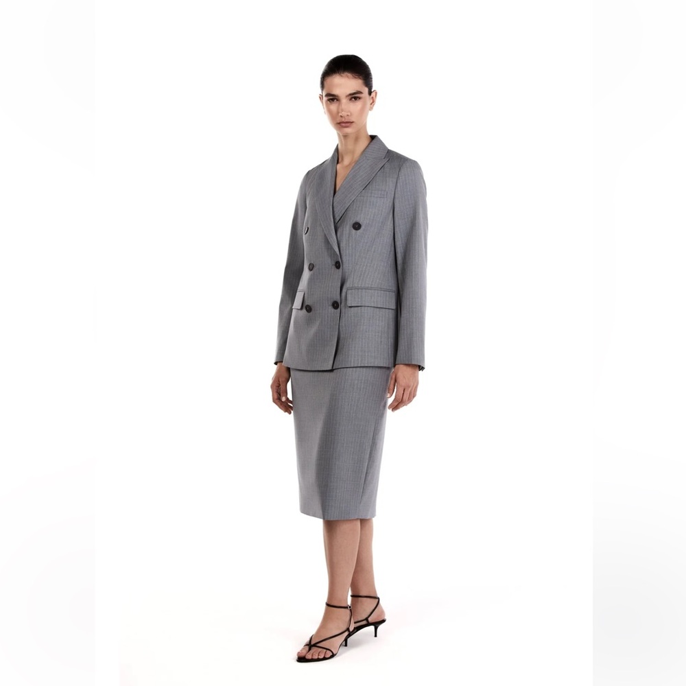 NWT Emma Double Breasted Striped Blazer & Matching Skirt in Sky Mist Blue size 4